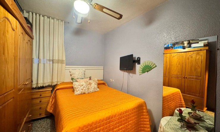 Wederverkoop - Apartment / flat - Benidorm - Levante