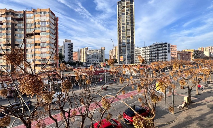 Wederverkoop - Apartment / flat - Benidorm - Levante