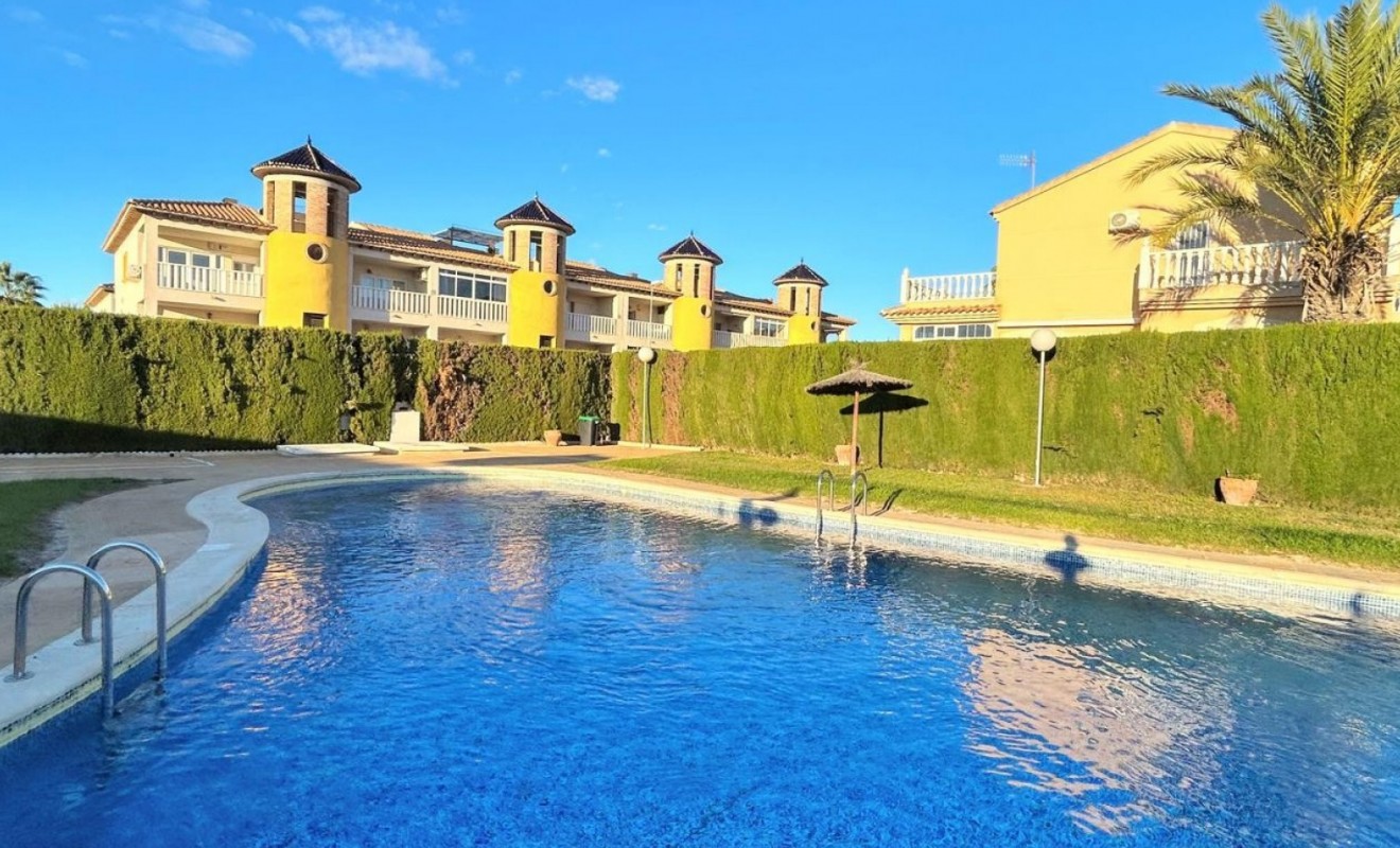 Sale - Townhouse - Orihuela Costa - Villamartín