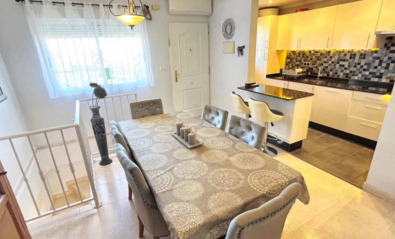 Sale - Townhouse - Orihuela Costa - Villamartín