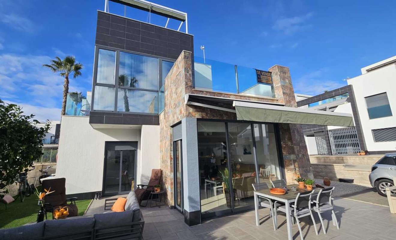 Sale - Villa - Orihuela Costa