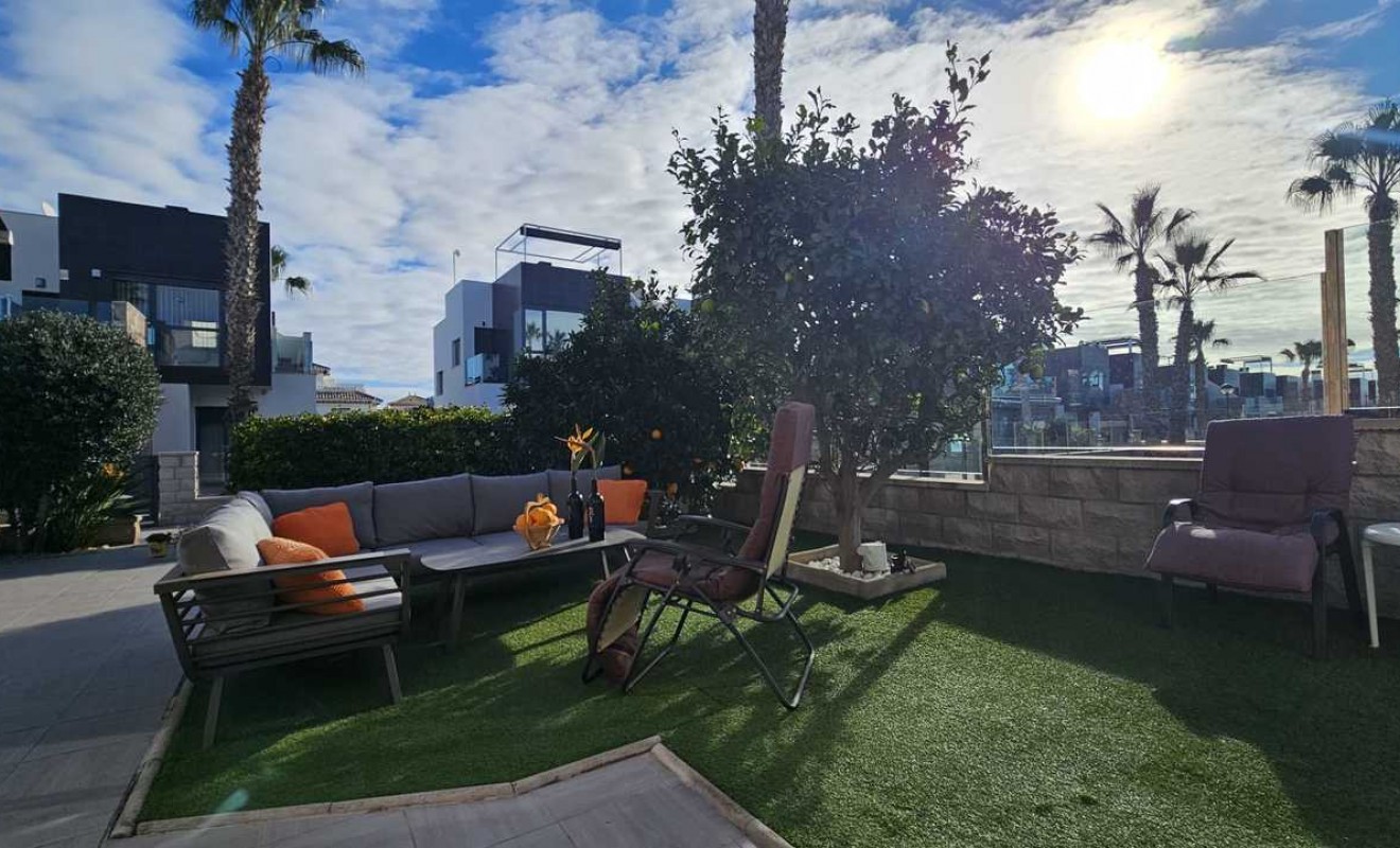 Sale - Villa - Orihuela Costa