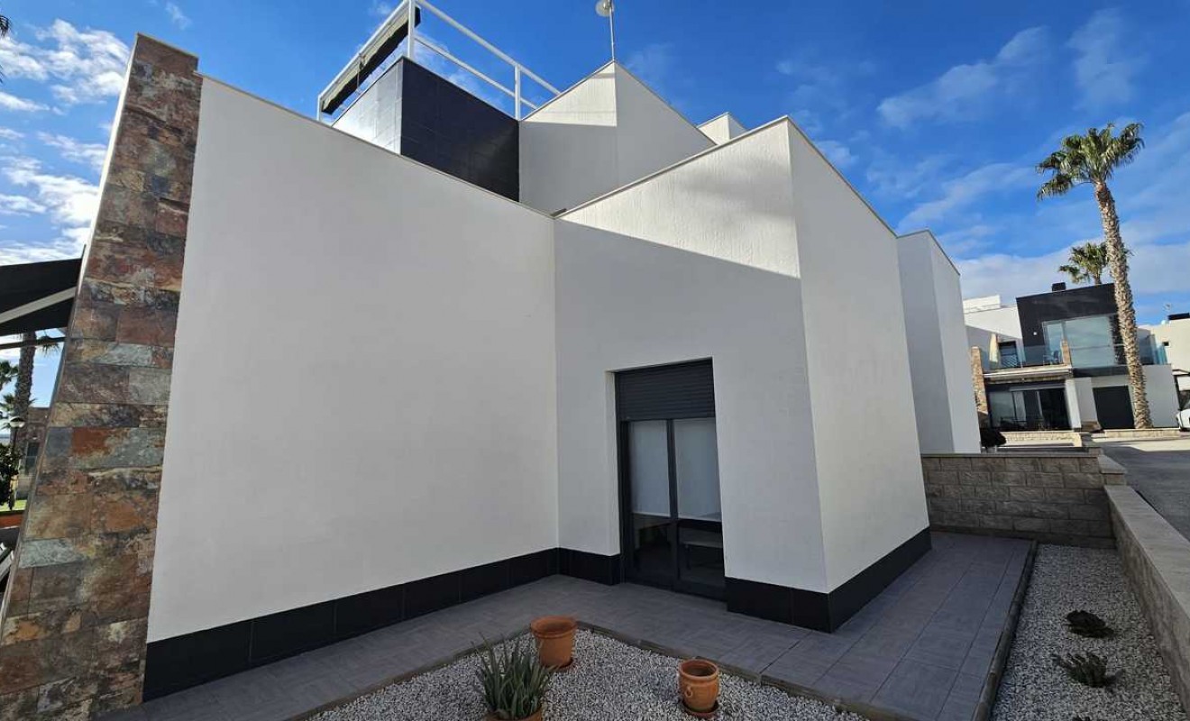Sale - Villa - Orihuela Costa