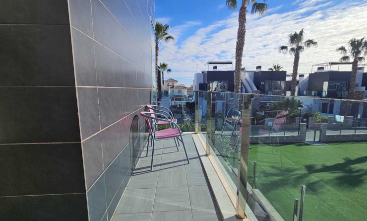 Sale - Villa - Orihuela Costa