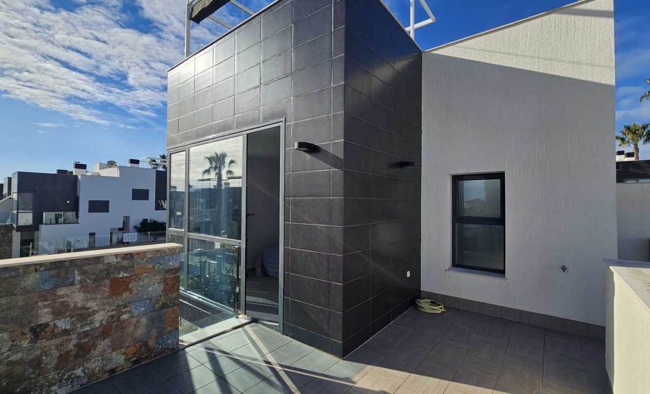 Sale - Villa - Orihuela Costa