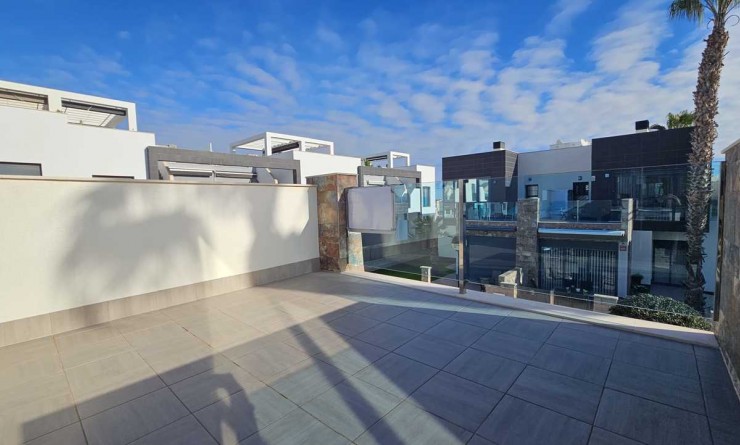 Sale - Villa - Orihuela Costa