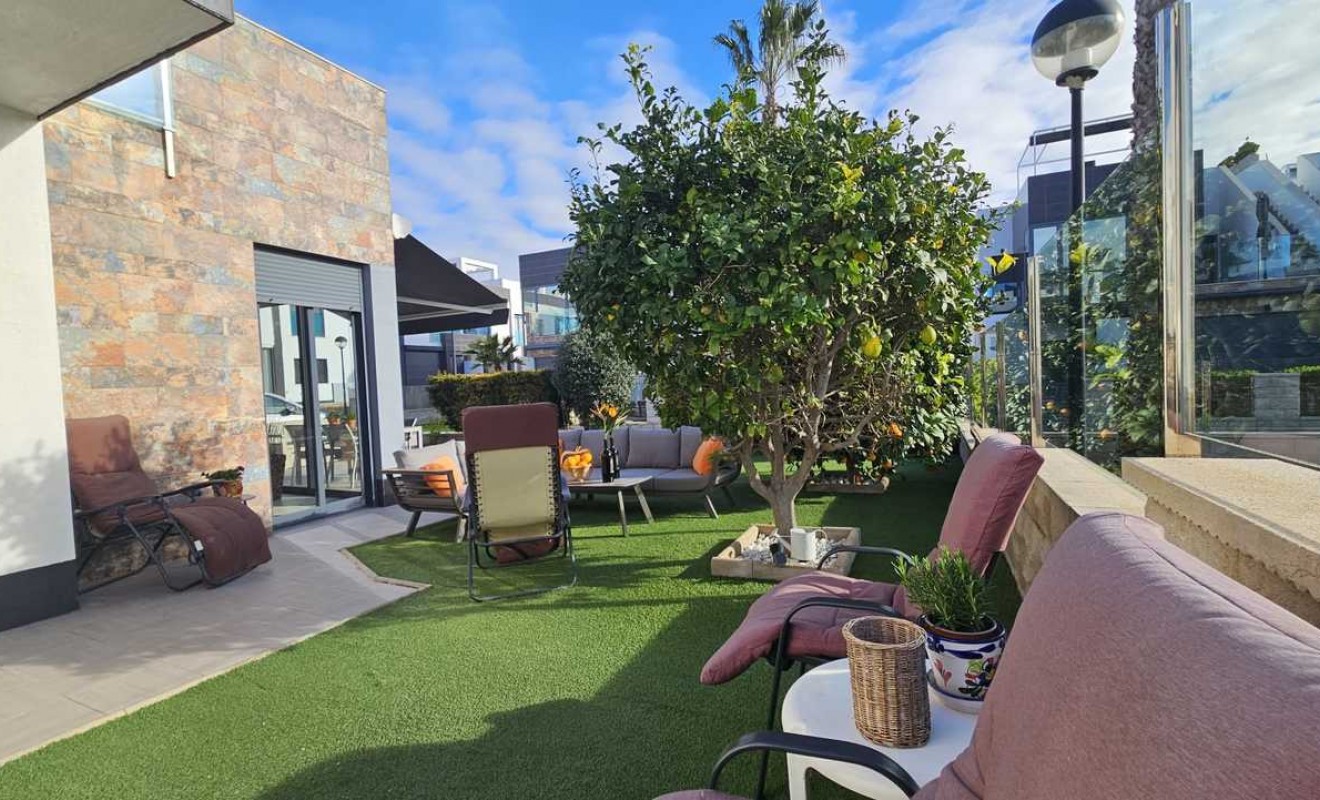 Sale - Villa - Orihuela Costa