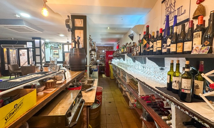 Sale - Commercial - Torrevieja - Nueva Torrevieja - Aguas Nuevas