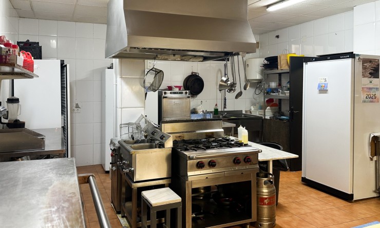 Sale - Commercial - Torrevieja - Nueva Torrevieja - Aguas Nuevas