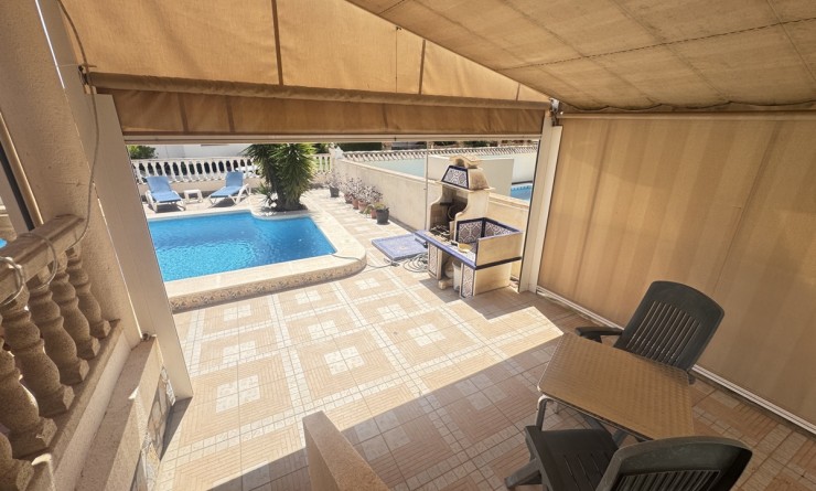 Wederverkoop - Villa - Las Ramblas Golf