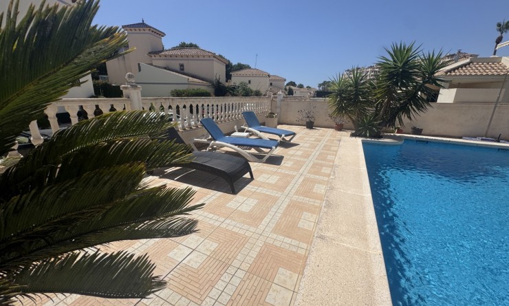 Wederverkoop - Villa - Las Ramblas Golf