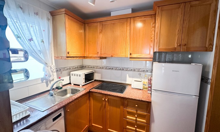 Wederverkoop - Apartment / flat - Torrevieja - Centro