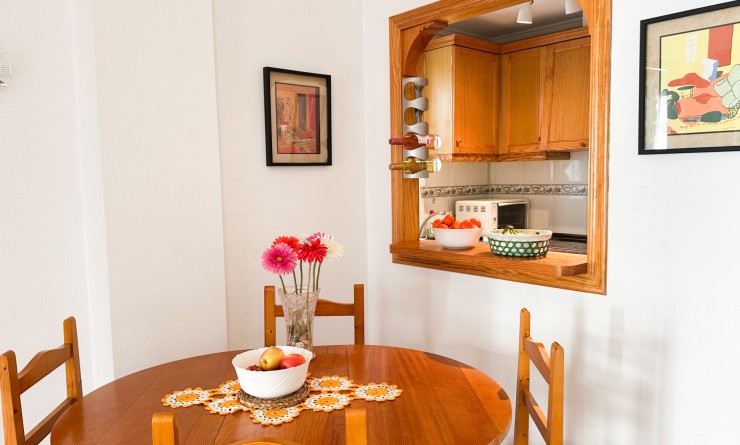 Wederverkoop - Apartment / flat - Torrevieja - Centro