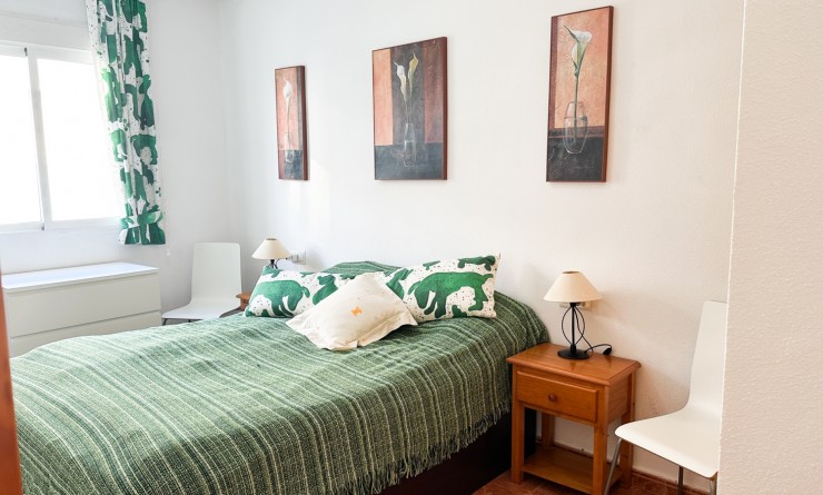 Wederverkoop - Apartment / flat - Torrevieja - Centro