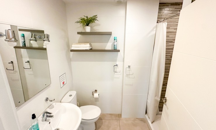 Wederverkoop - Apartment / flat - Orihuela Costa - Los Dolses