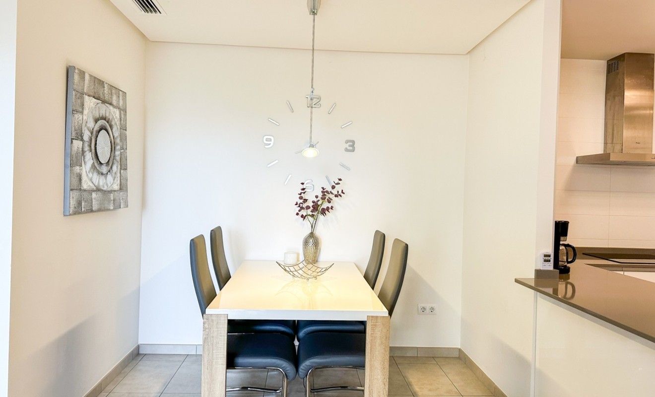 Wederverkoop - Apartment / flat - Orihuela Costa - Los Dolses