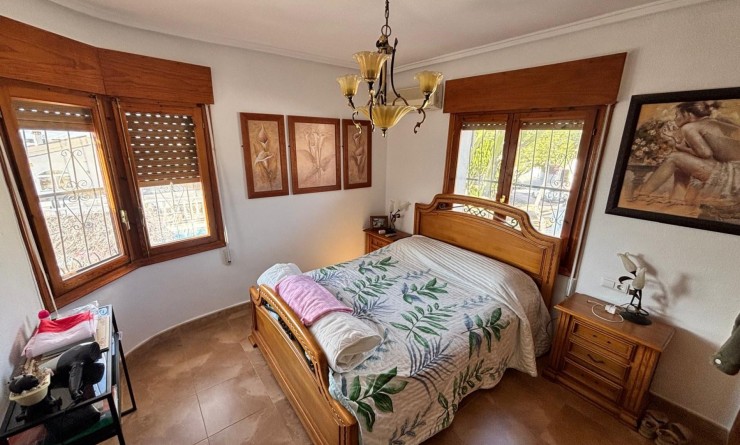 Revente - Villa / Detached - Ciudad Quesada - CENTRO