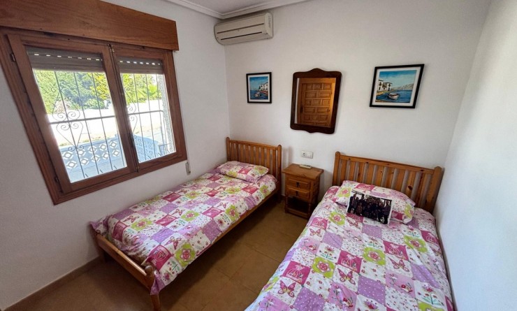 Revente - Villa / Detached - Ciudad Quesada - CENTRO