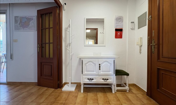 Wederverkoop - Apartment / flat - Denia - Les Marines - Las Marinas