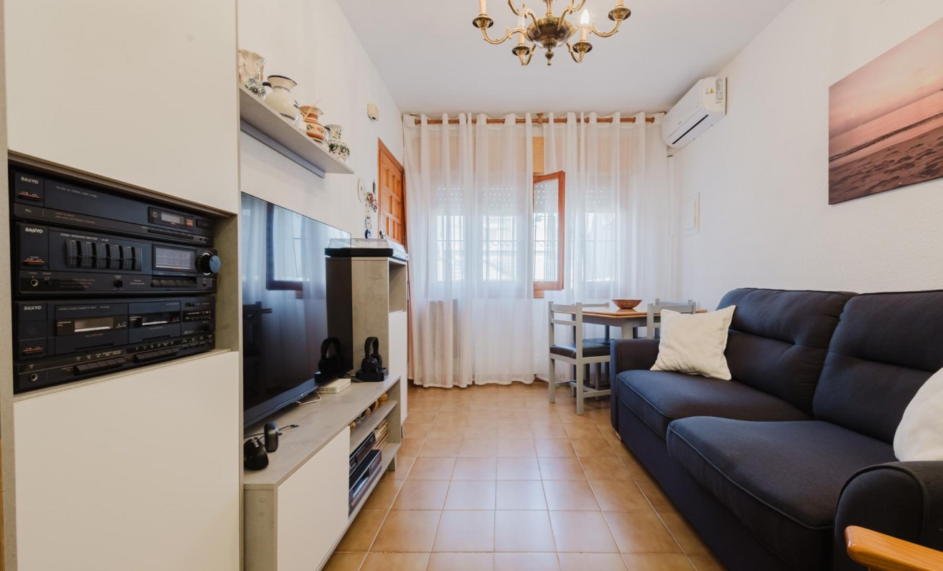Wederverkoop - Bungalow - Torrevieja - Playa de los Naufragos