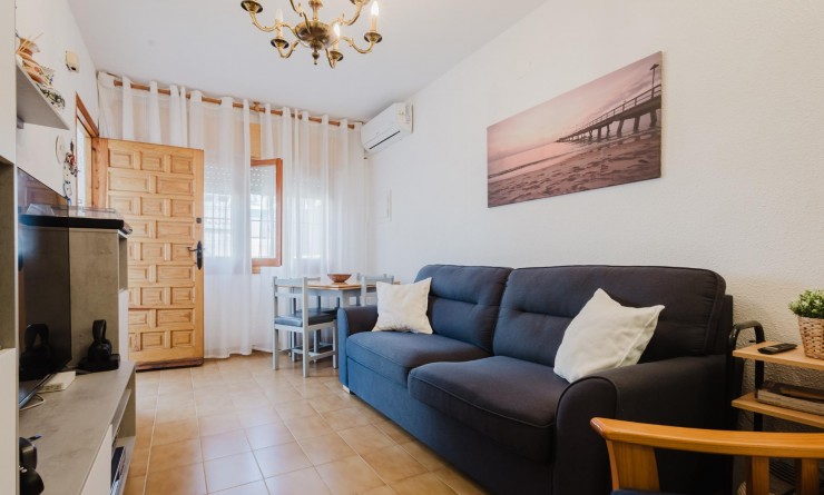 Wederverkoop - Bungalow - Torrevieja - Playa de los Naufragos