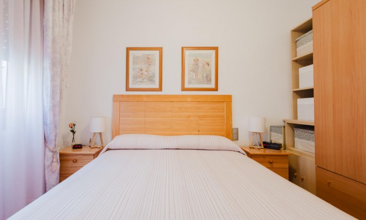 Wederverkoop - Bungalow - Torrevieja - Playa de los Naufragos