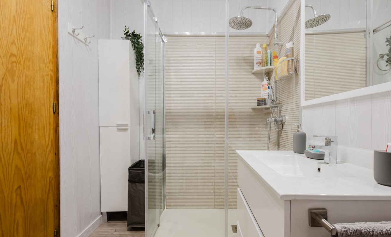 Wederverkoop - Bungalow - Torrevieja - Playa de los Naufragos