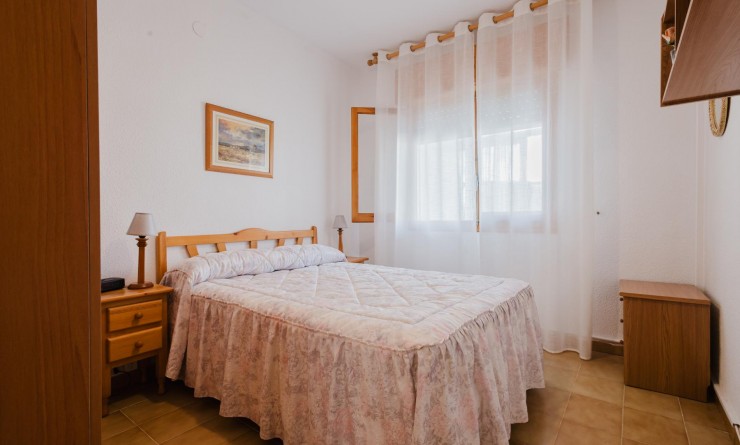 Wederverkoop - Bungalow - Torrevieja - Playa de los Naufragos