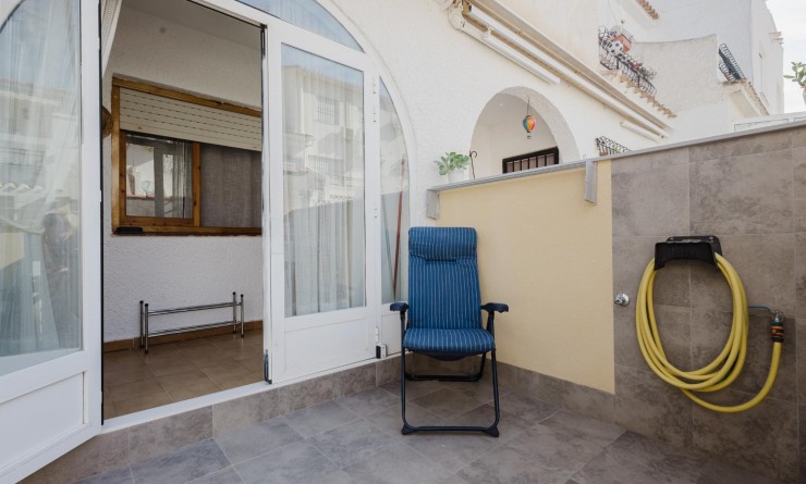 Wederverkoop - Bungalow - Torrevieja - Playa de los Naufragos