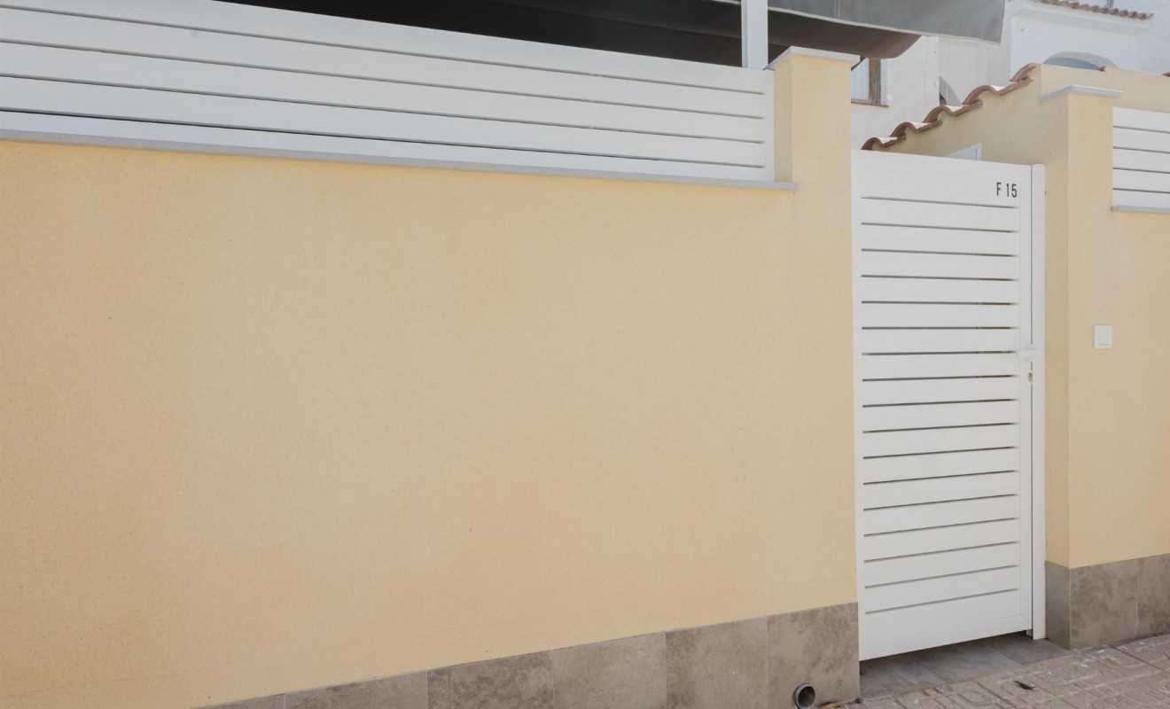 Wederverkoop - Bungalow - Torrevieja - Playa de los Naufragos