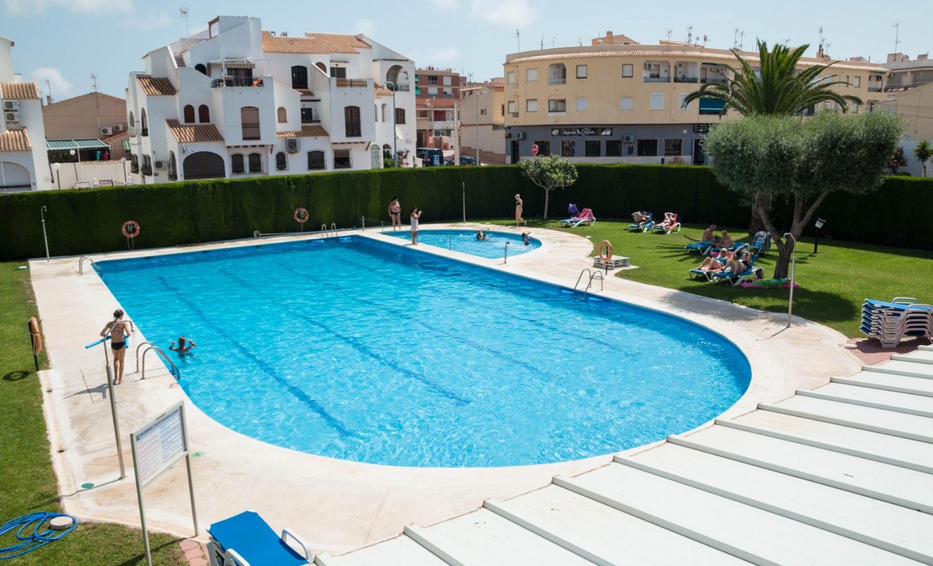 Wederverkoop - Bungalow - Torrevieja - Playa de los Naufragos