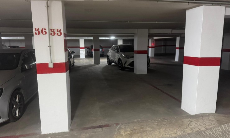 Wederverkoop - Garaje - Torrevieja - Playa Acequion