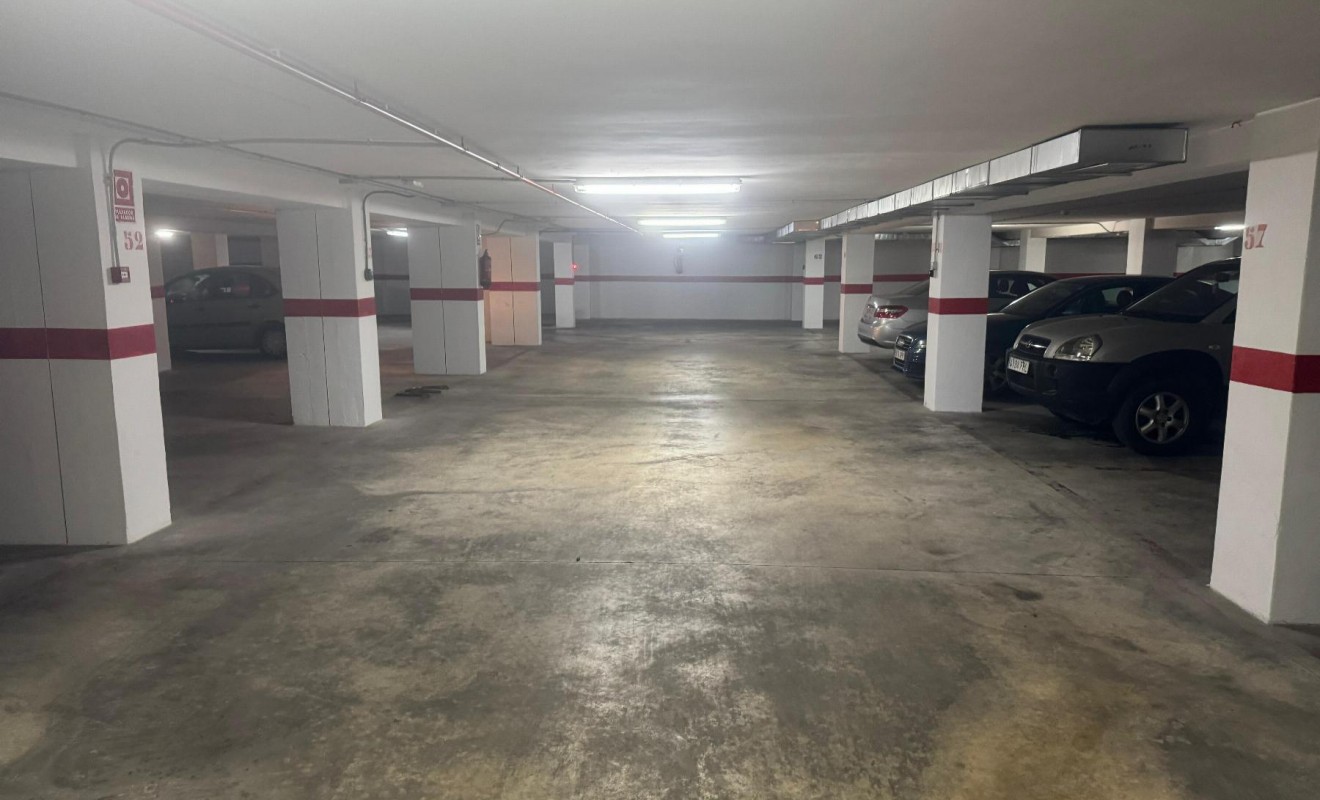 Wederverkoop - Garaje - Torrevieja - Playa Acequion