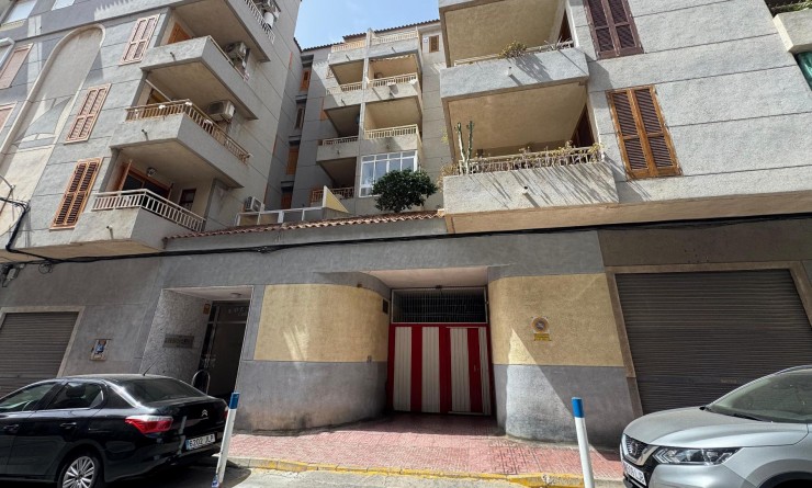 Wederverkoop - Garaje - Torrevieja - Playa Acequion