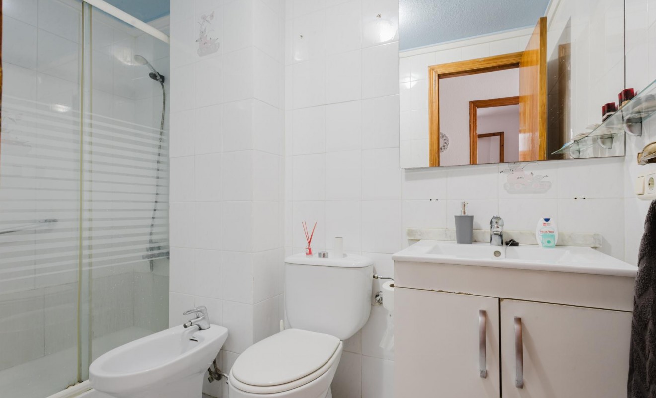Wederverkoop - Apartamento - Torrevieja - Playa de La Acequion