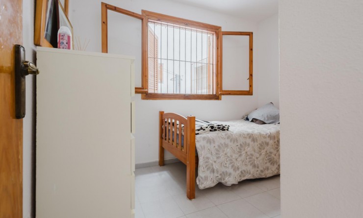 Wederverkoop - Apartamento - Torrevieja - Playa de La Acequion