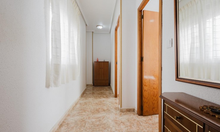 Revente - Apartamento - Torrevieja - Playa de los Naufragos