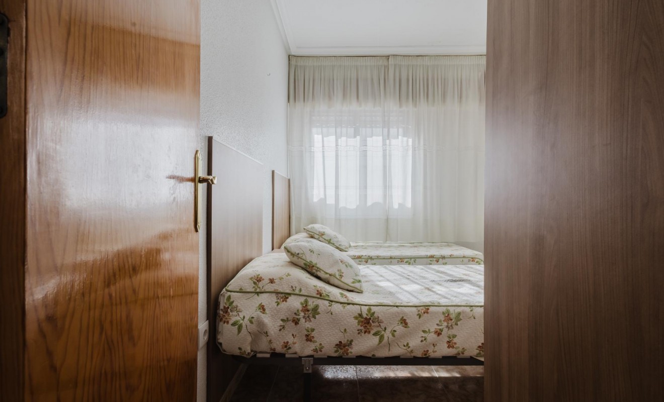 Revente - Apartamento - Torrevieja - Playa de los Naufragos