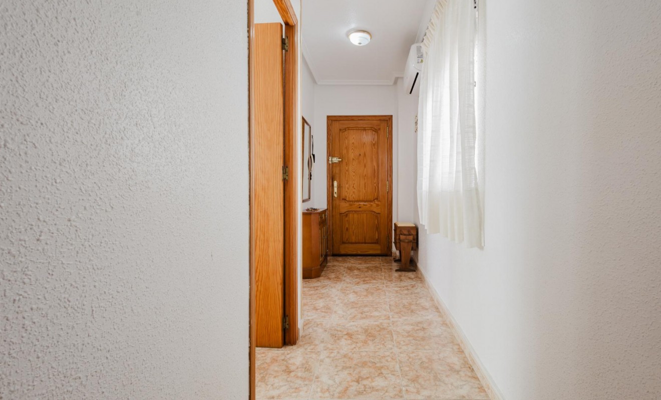 Revente - Apartamento - Torrevieja - Playa de los Naufragos