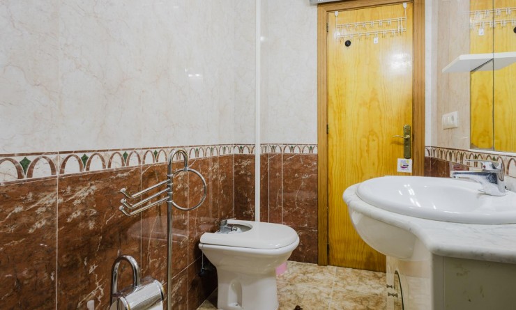 Revente - Apartamento - Torrevieja - Playa de los Naufragos