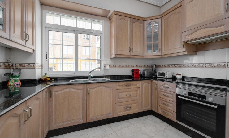 Wederverkoop - Apartamento - Torrevieja - Playa del Acequión