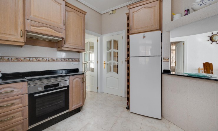 Wederverkoop - Apartamento - Torrevieja - Playa del Acequión