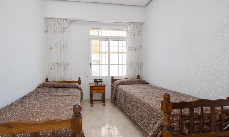 Wederverkoop - Apartamento - Torrevieja - Playa del Acequión