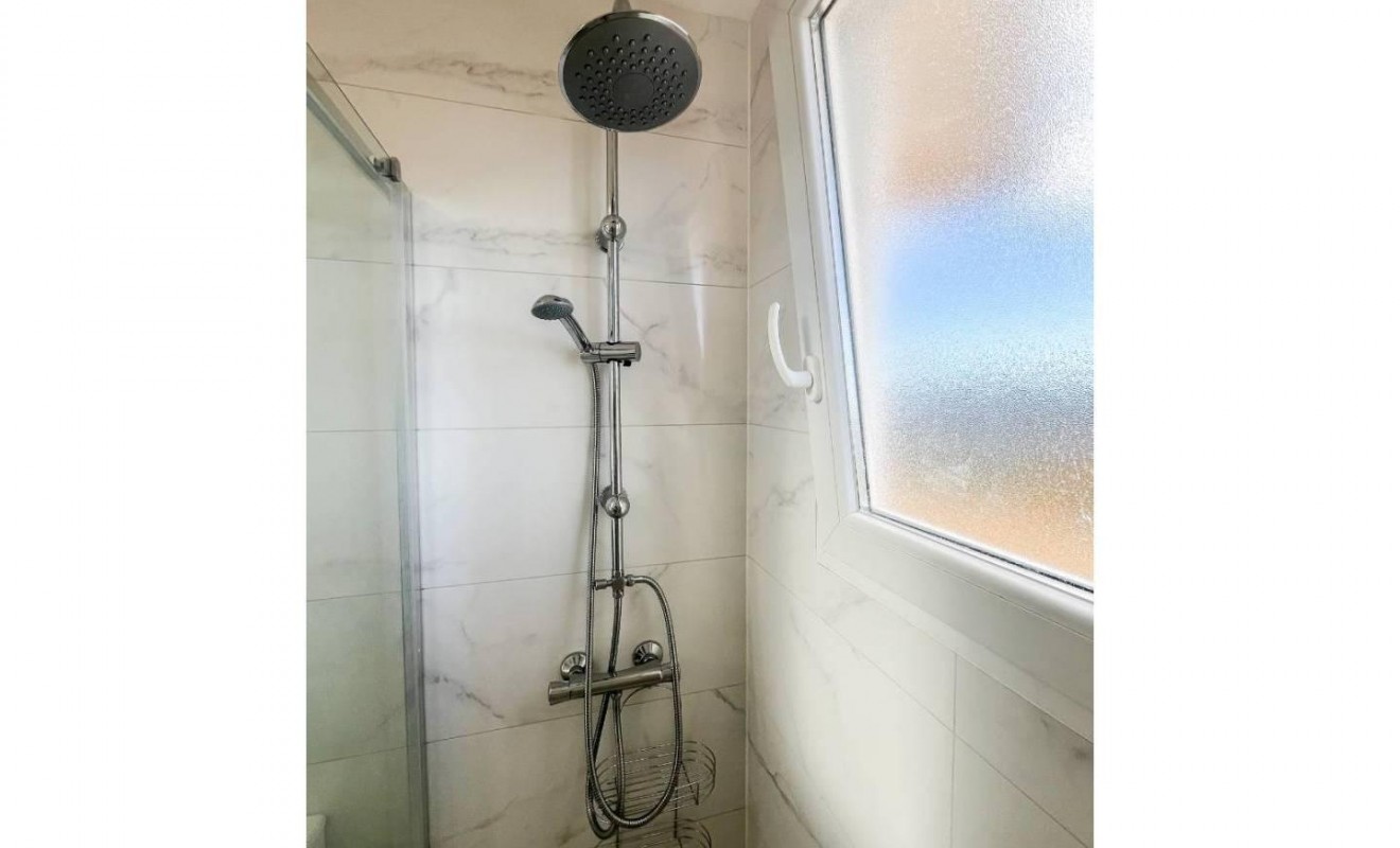 Wederverkoop - Apartamento - Torrevieja - Punta prima