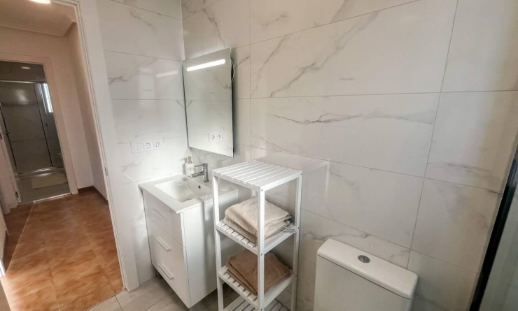 Wederverkoop - Apartamento - Torrevieja - Punta prima