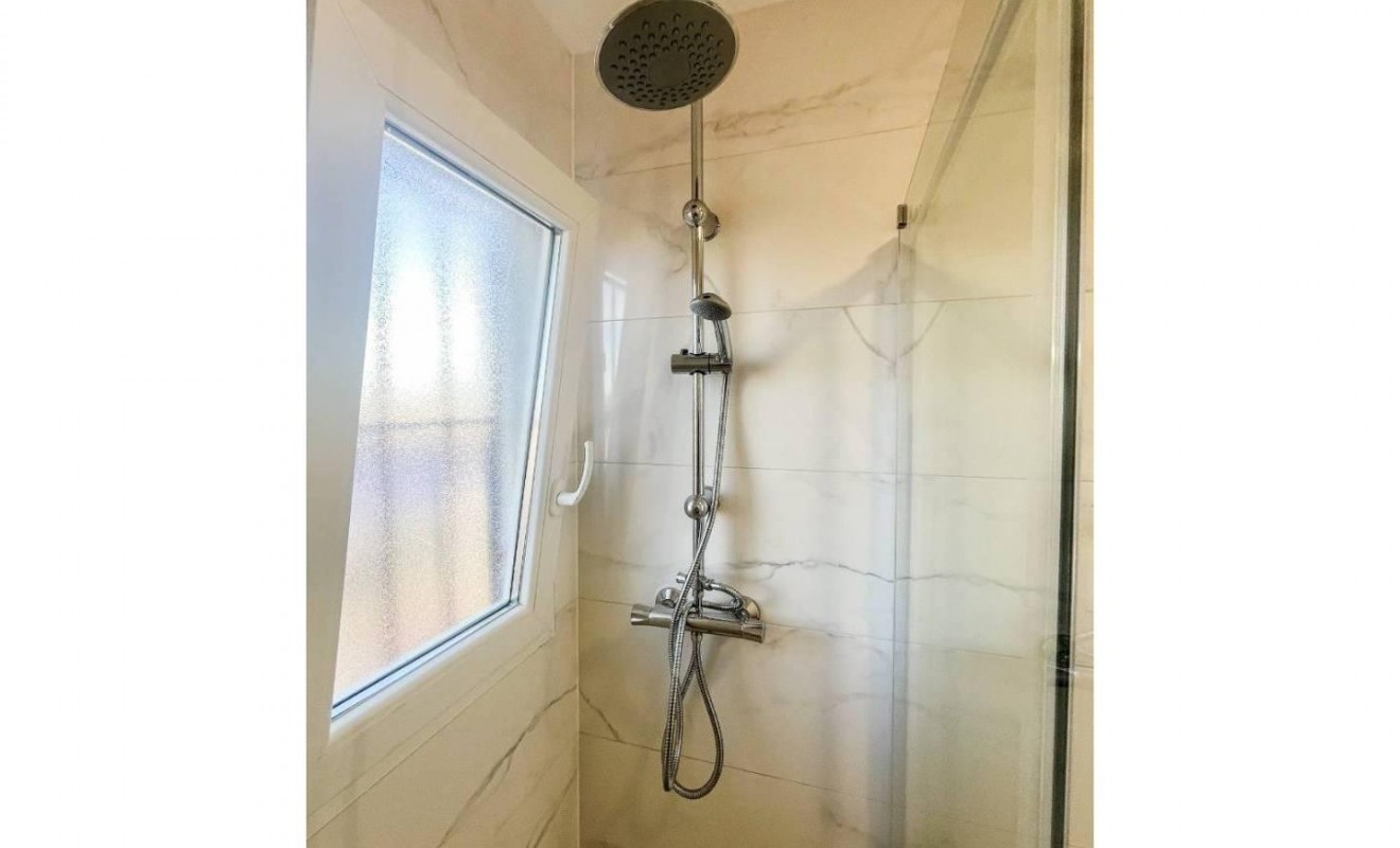 Wederverkoop - Apartamento - Torrevieja - Punta prima