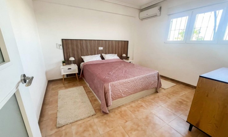 Wederverkoop - Apartamento - Torrevieja - Punta prima