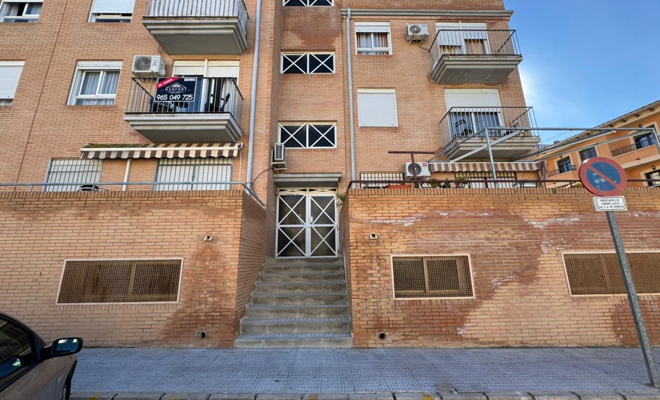 Sale - Apartment - San Miguel de Salinas
