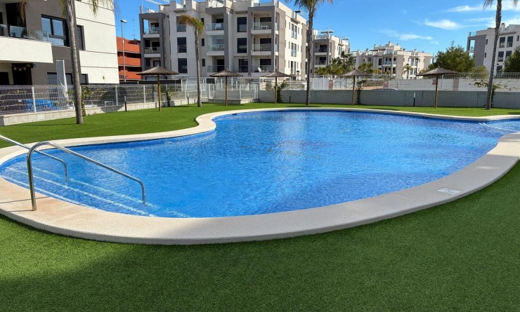 Sale - Apartment - Villamartín