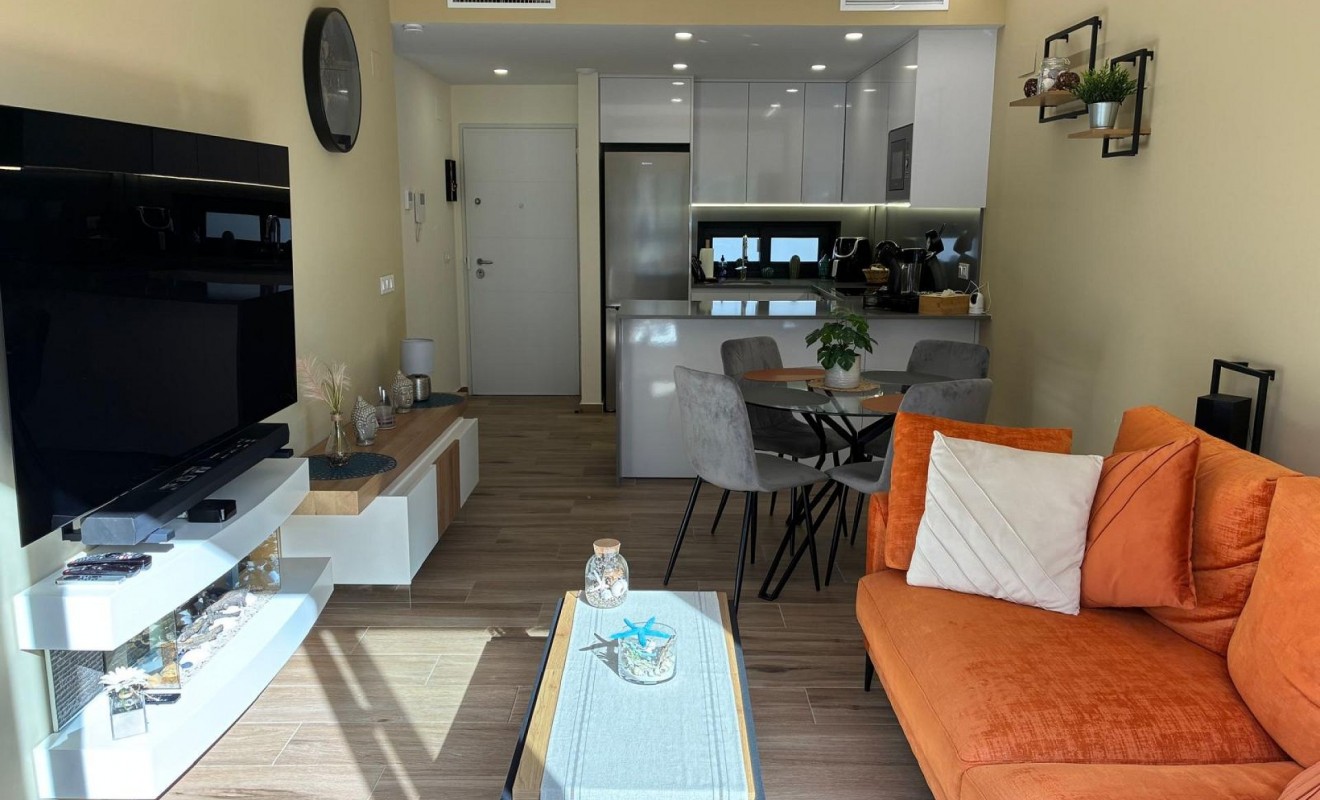 Sale - Apartment - Villamartín